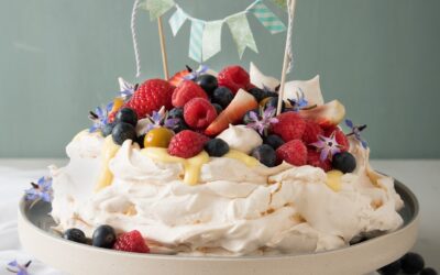 Pavlova met suurlemoensmeer