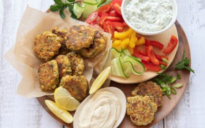 Falafels with a yoghurt sauce