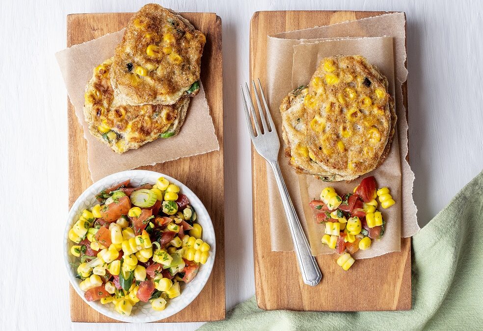 Ricotta-mieliekoekies met salsa