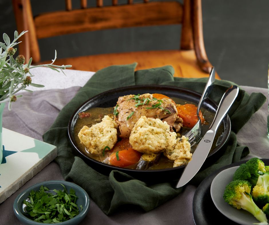 Chicken potjie with herb dumplings (1)