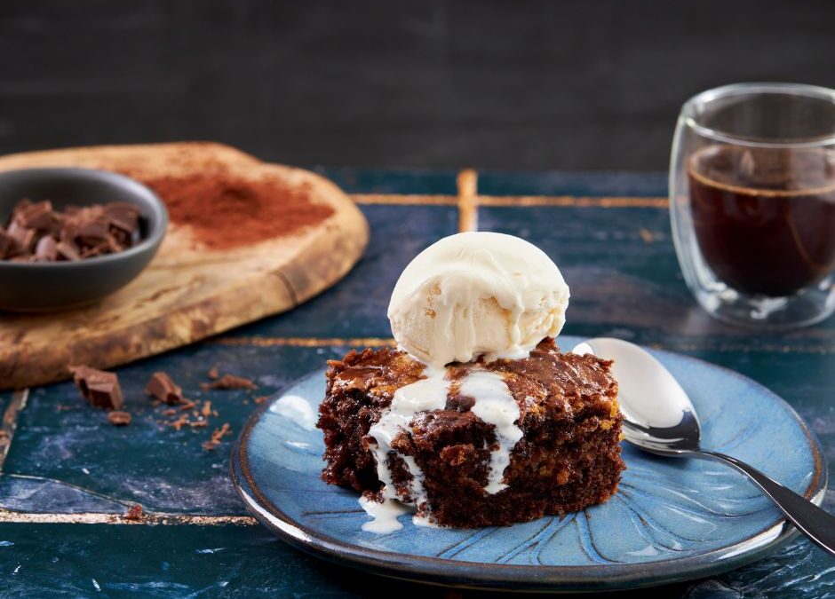 Marbled chocolate malva pudding