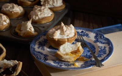 Hertzoggies (Jam & coconut tartlets)