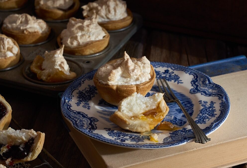 Hertzoggies (Jam & coconut tartlets)